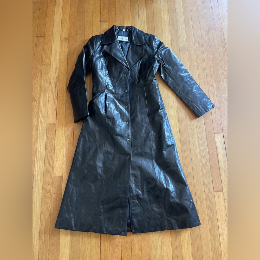 90s Vintage Black Leather Trenchcoat - Picture 6 of 8